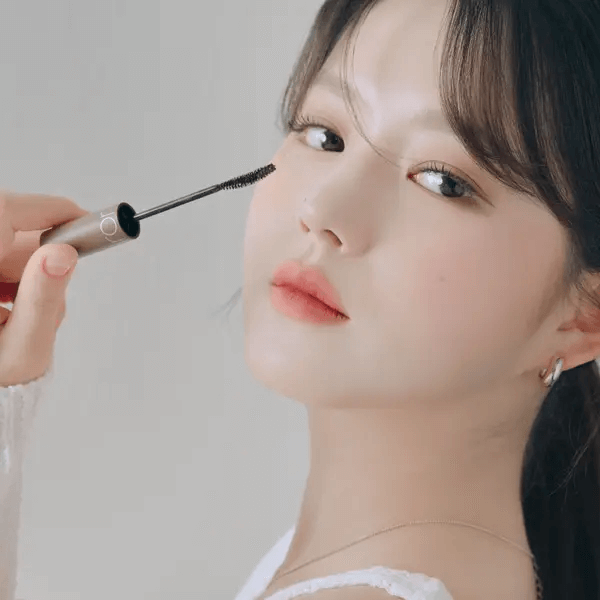 Подовжувальна туш у коричневому відтінку Rom&nd Han All Fix Mascara L03 Long Hazel 6178 фото